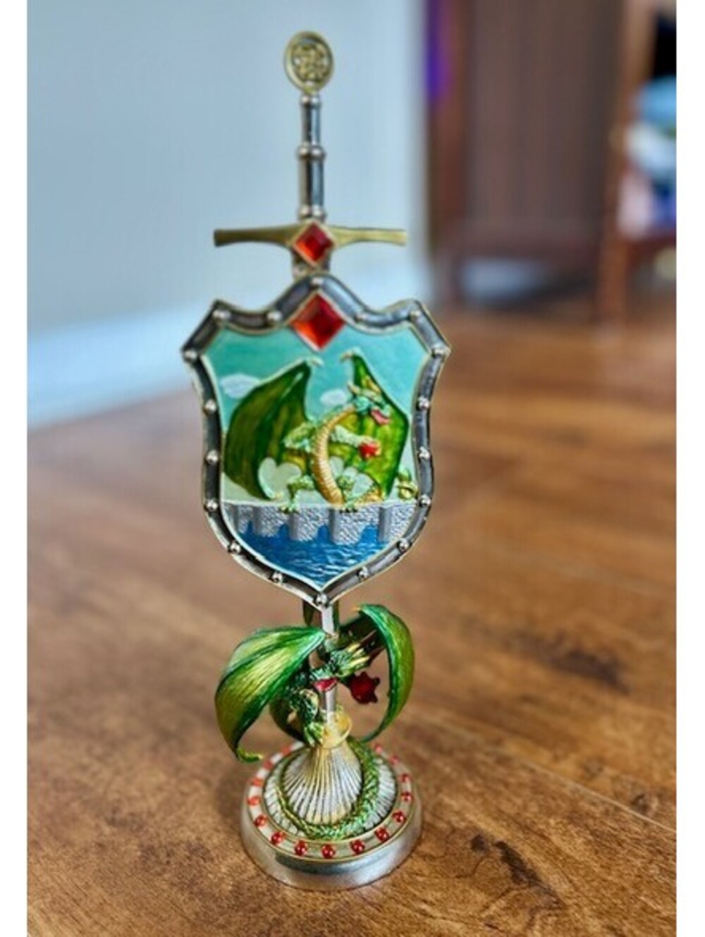 Ollipeist Dragon Mythical Realm Shield Sculpture Figurine